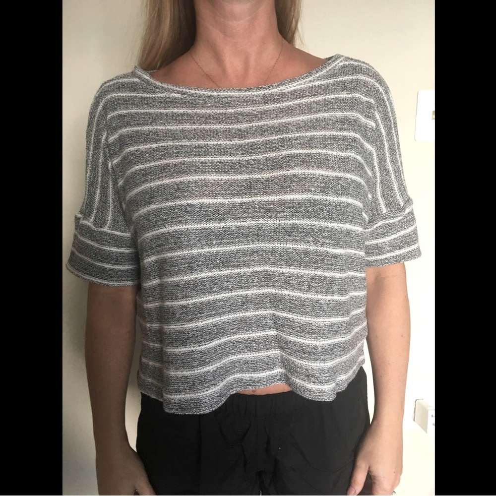 Beyond Yoga White & Grey Striped Crop Top